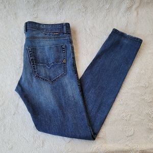 DIESEL TEPPHAR Slim Carrot Jeans 0858K
